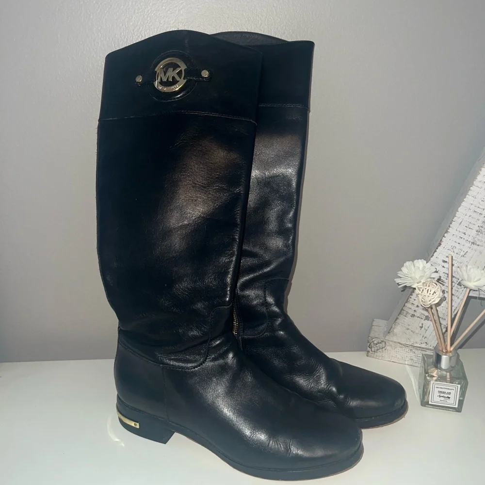 Michael Kors tall leather boots - Picture 2 of 5